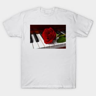 Romantic Red Rose With Dew T-Shirt